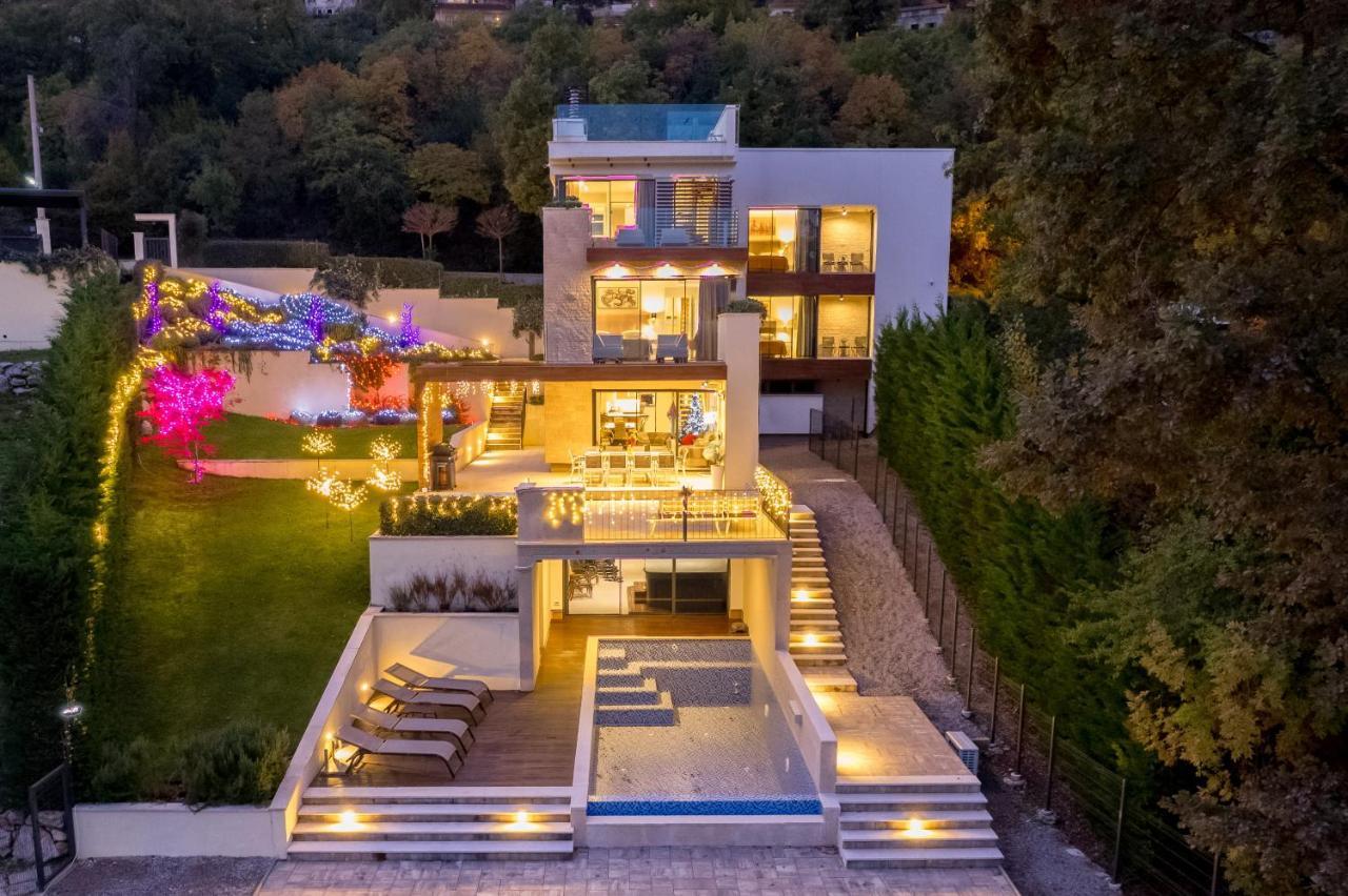 Villa Altavista - Seaview & Relax With Heated Pool & Minigolf Opatija Exterior foto